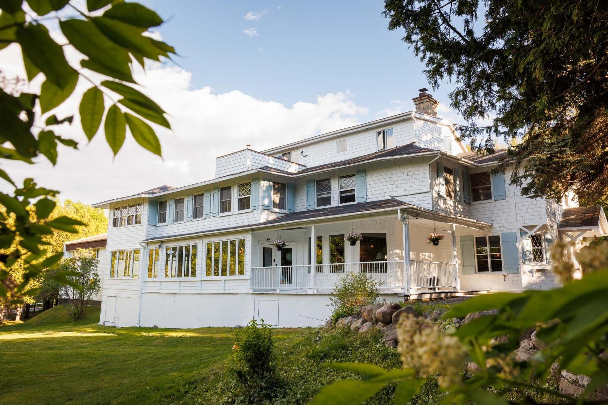 Auberge Les Sources La Malbaie Luaran gambar